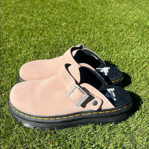 NWT Dr. Martens Zebzag Mules - Picture 8 of 13